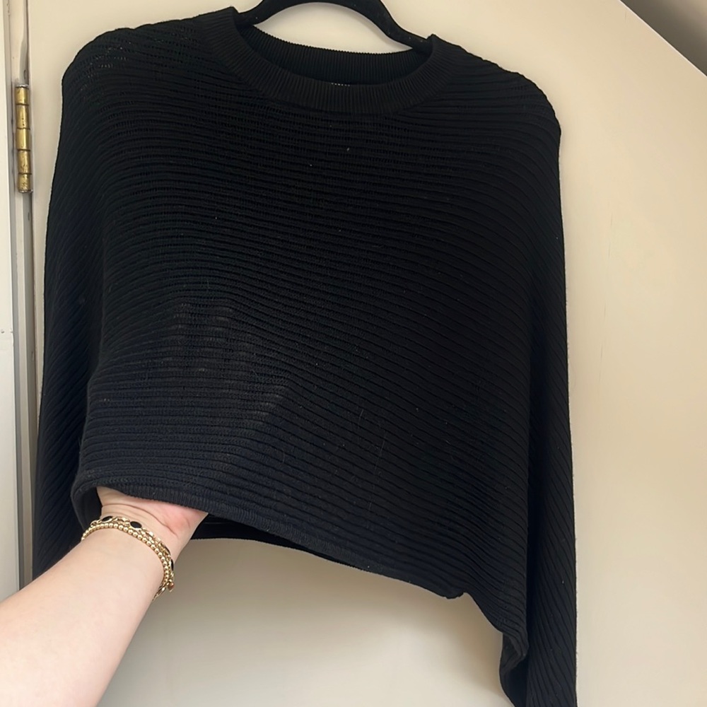 Mod Ref sheer long sleeve cropped sweater